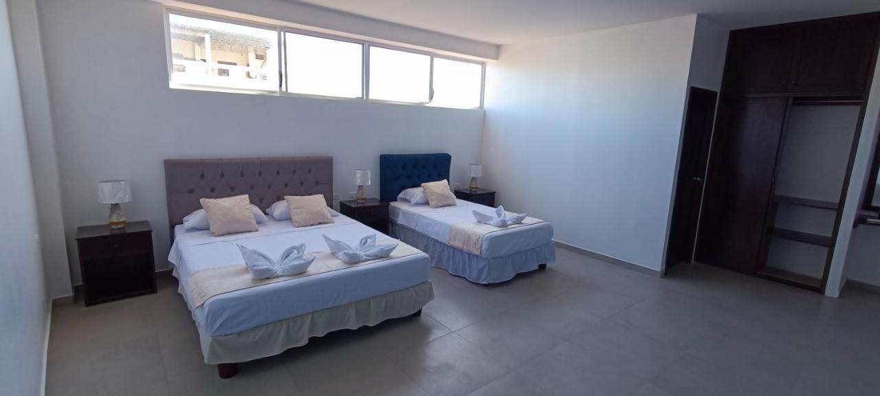 Bed and Breakfast Mantarraya Puerto Baquerizo Moreno Exterior foto